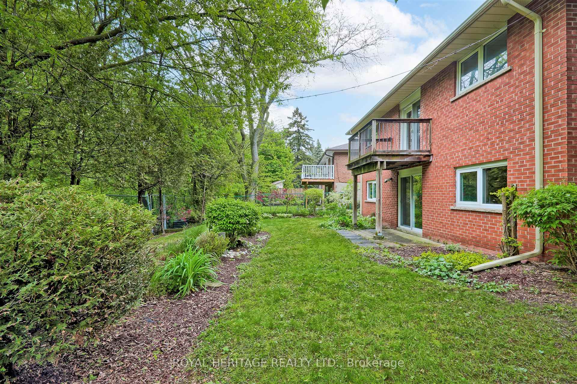 Photo 20 of 11 Alpaca Drive, Scarborough, Woburn — HOMEH
