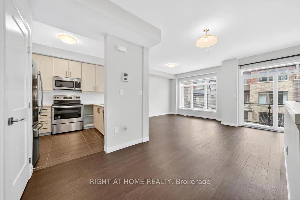 Photo 8 of Unit 100, 30 Times Square Boulevard, Hamilton, Stoney Creek Mountain — HOMEH