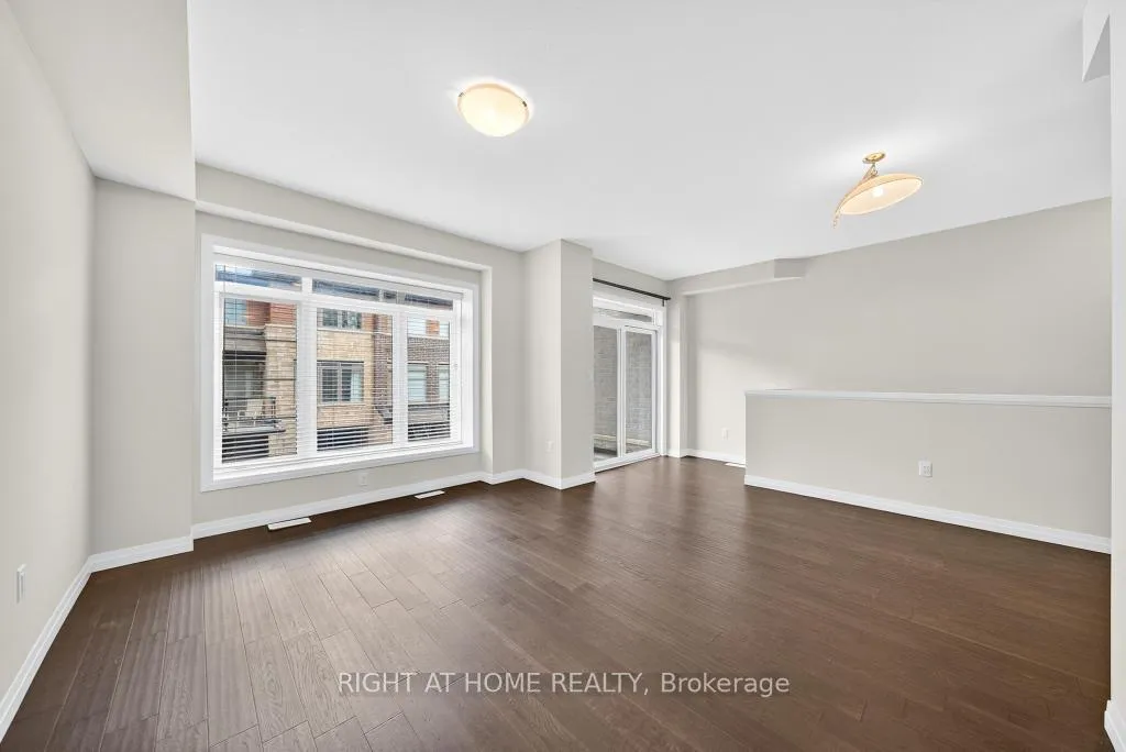 Photo 12 of Unit 100, 30 Times Square Boulevard, Hamilton, Stoney Creek Mountain — HOMEH