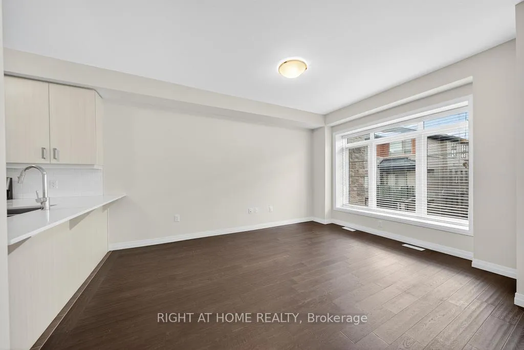 Photo 16 of Unit 100, 30 Times Square Boulevard, Hamilton, Stoney Creek Mountain — HOMEH