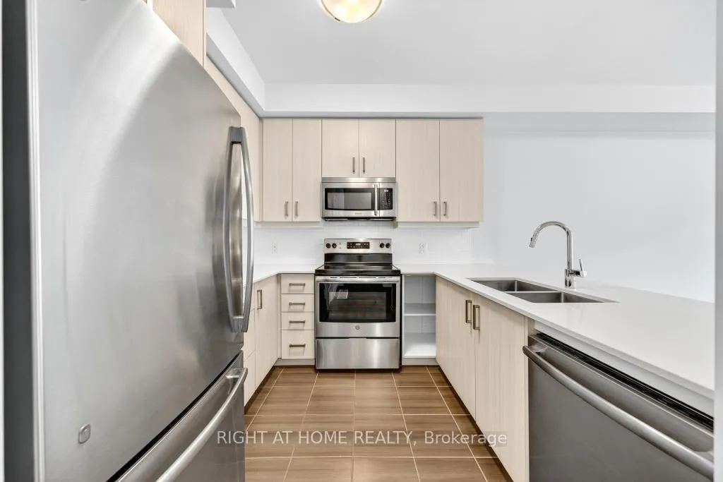 Photo 20 of Unit 100, 30 Times Square Boulevard, Hamilton, Stoney Creek Mountain — HOMEH