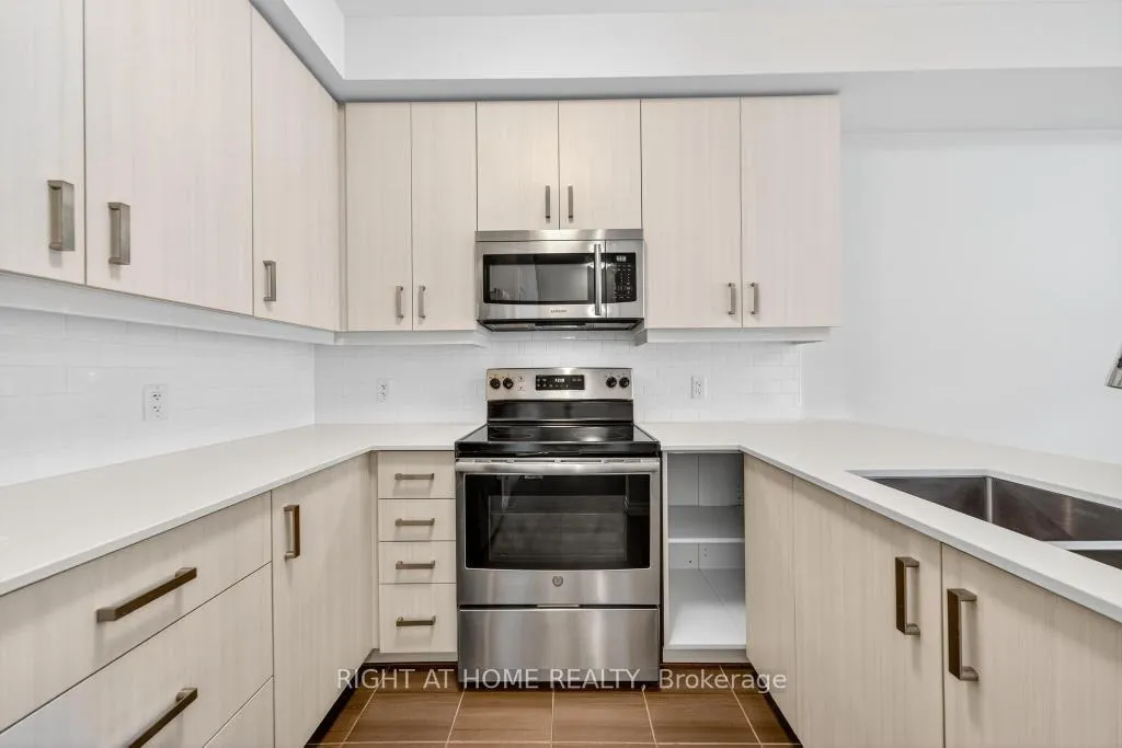 Photo 21 of Unit 100, 30 Times Square Boulevard, Hamilton, Stoney Creek Mountain — HOMEH