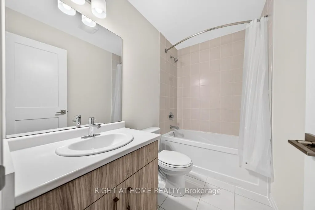 Photo 26 of Unit 100, 30 Times Square Boulevard, Hamilton, Stoney Creek Mountain — HOMEH