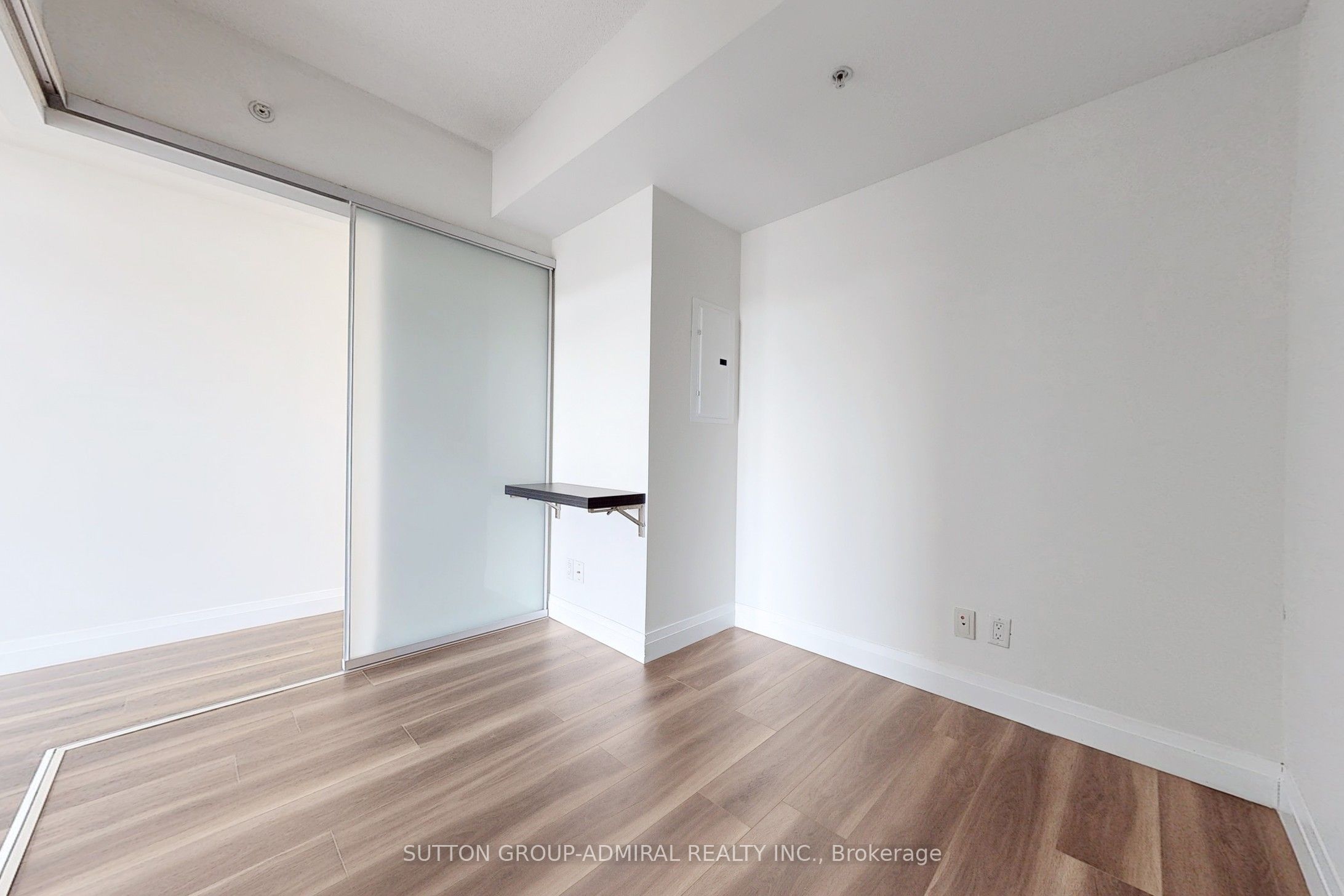 Photo 56 of Unit 840, 68 Abell Street, Toronto, Little Portugal — HOMEH