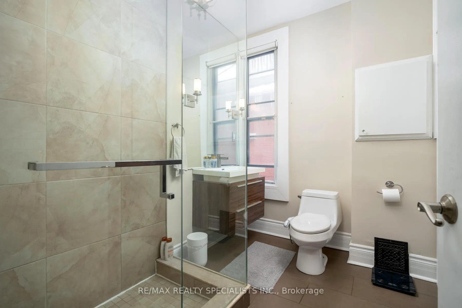 Photo 32 of 48 Leopold Street, Toronto, South Parkdale — HOMEH
