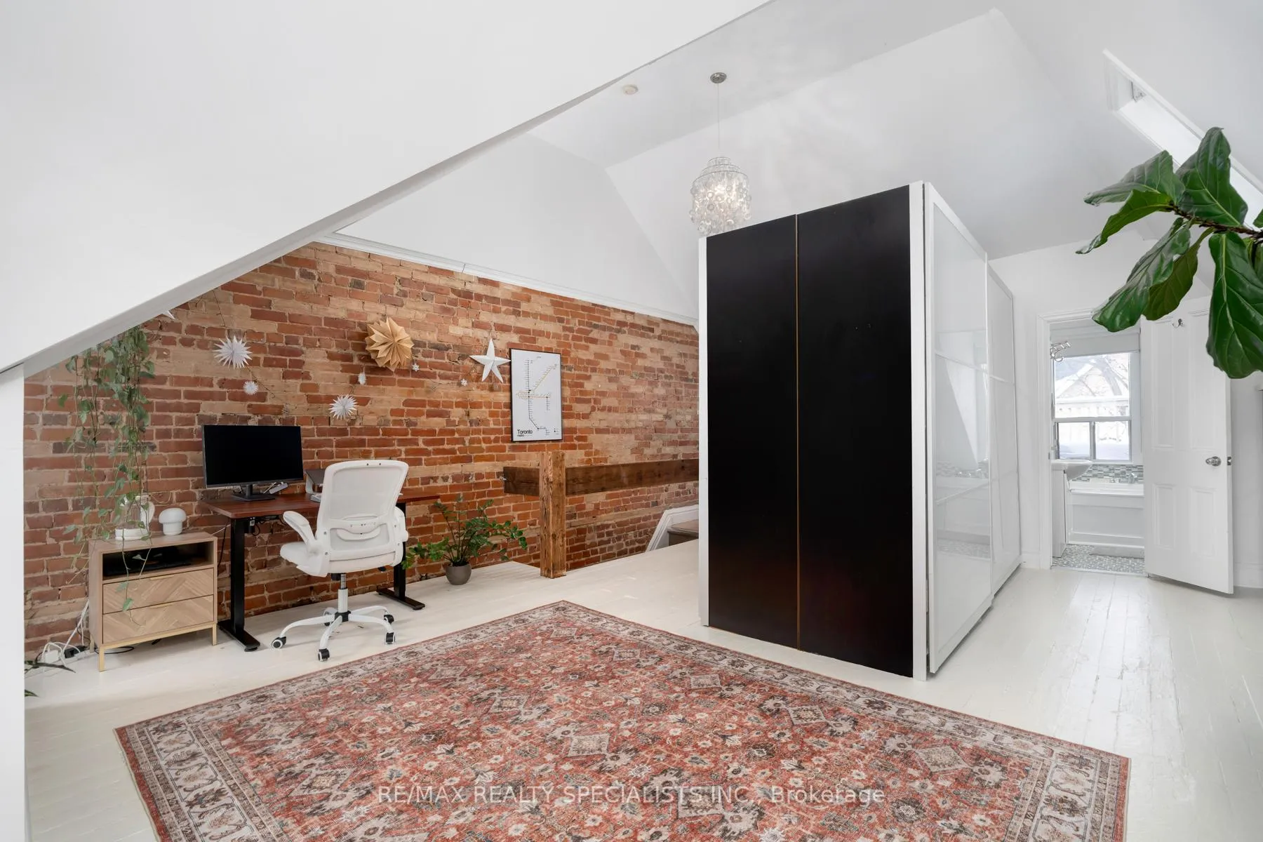 Photo 42 of 48 Leopold Street, Toronto, South Parkdale — HOMEH