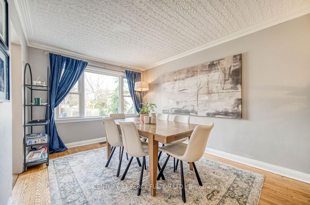 Photo 5 of 34 Preston Street, Scarborough, Birchcliffe-Cliffside — HOMEH