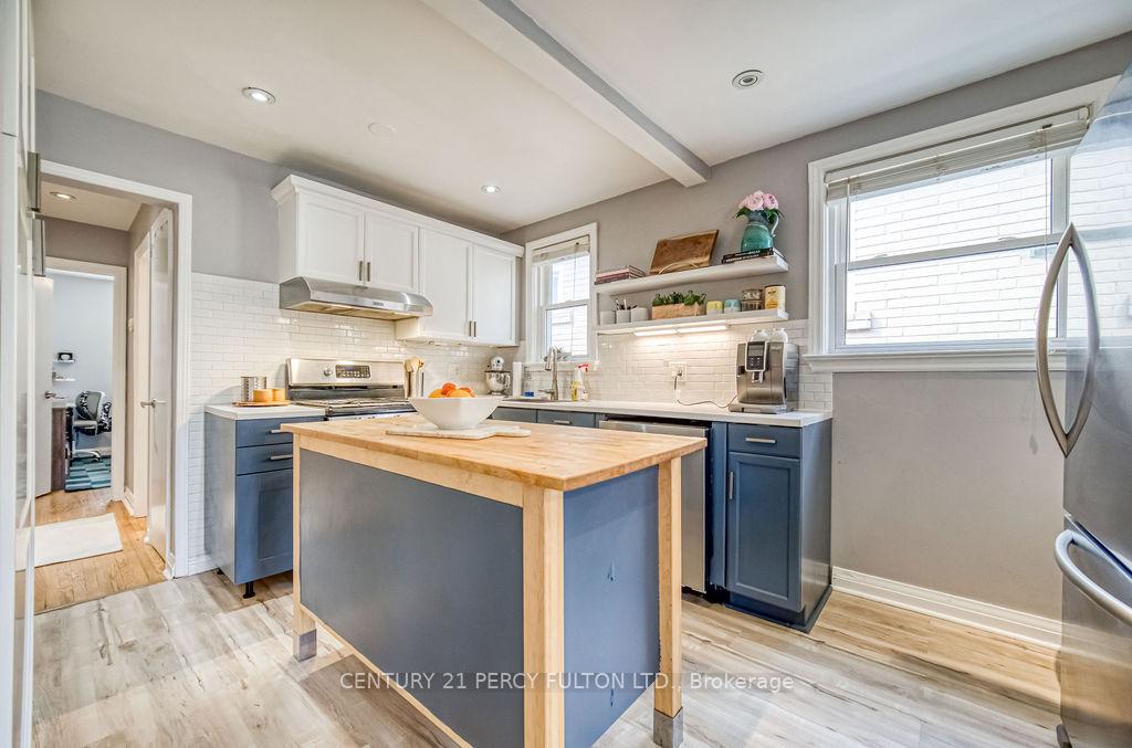 Photo 6 of 34 Preston Street, Scarborough, Birchcliffe-Cliffside — HOMEH