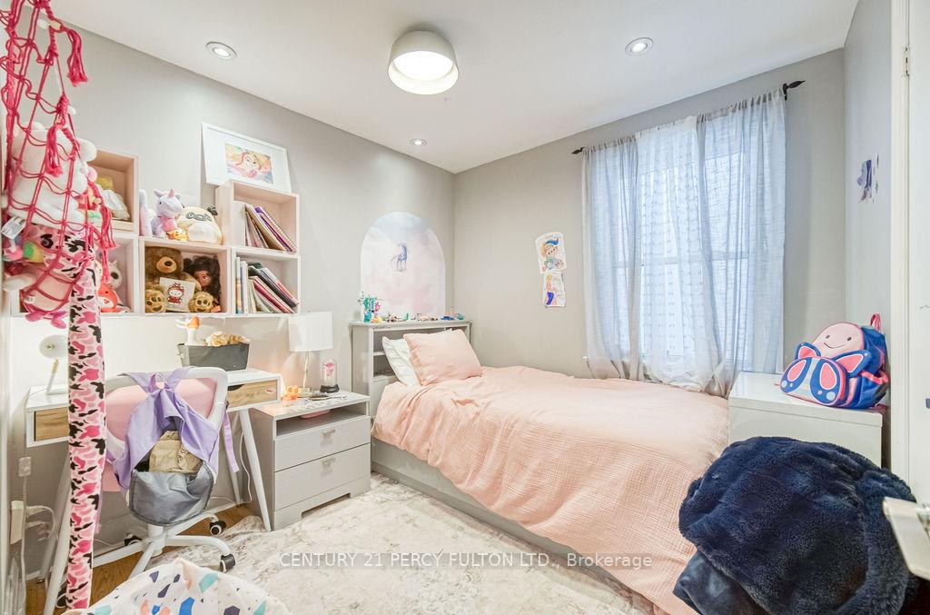 Photo 18 of 34 Preston Street, Scarborough, Birchcliffe-Cliffside — HOMEH