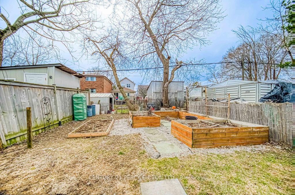 Photo 36 of 34 Preston Street, Scarborough, Birchcliffe-Cliffside — HOMEH