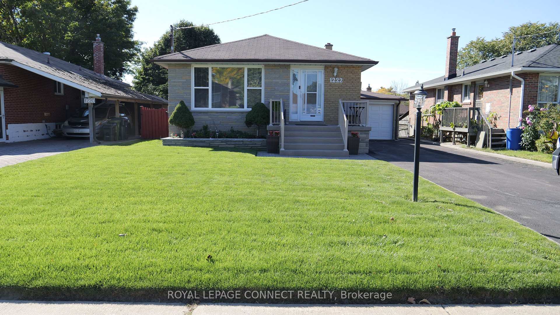 Front of Unit Lower, 1222 Brimley Road