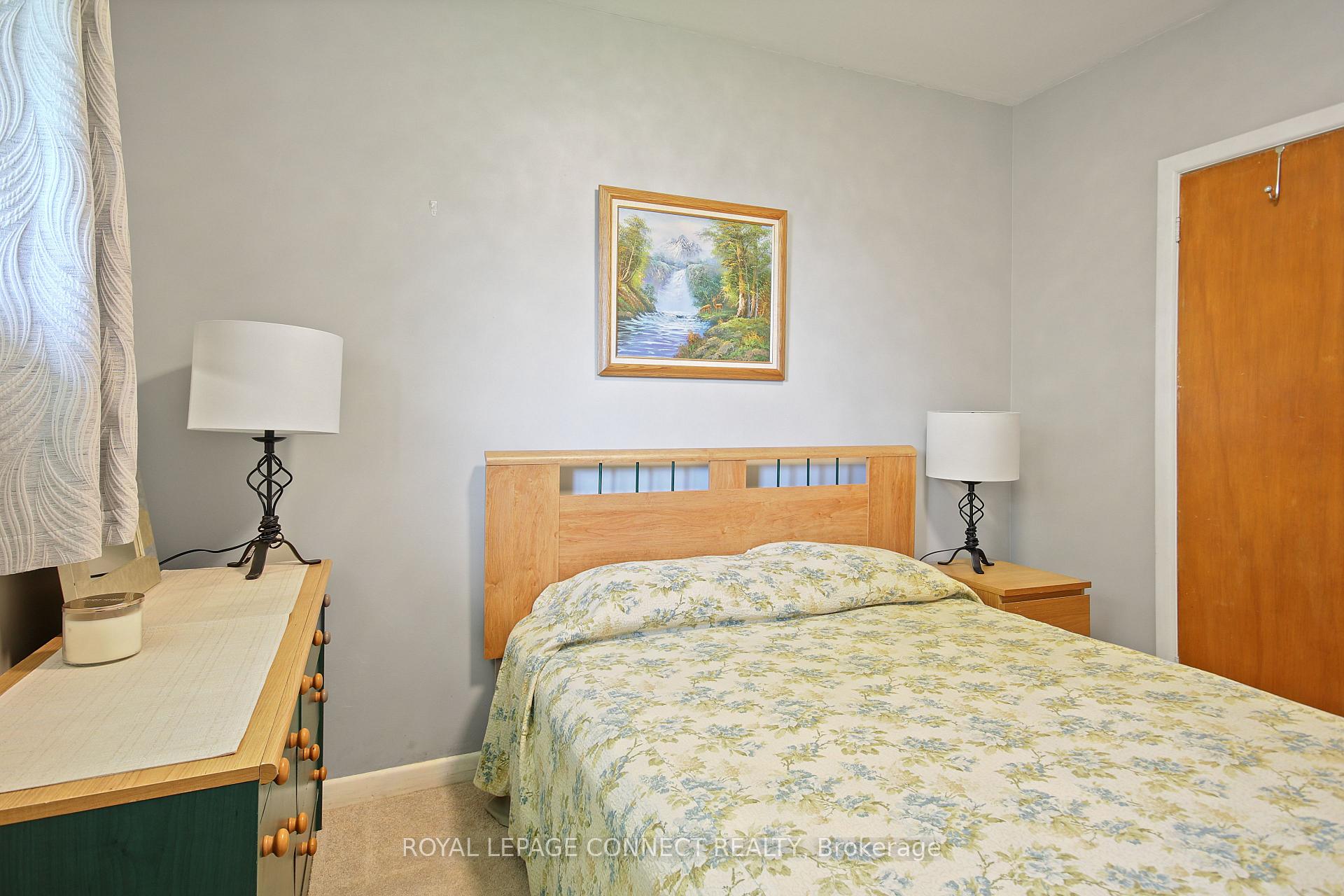 Photo 24 of 4 Sundance Crescent, Scarborough, Woburn — HOMEH