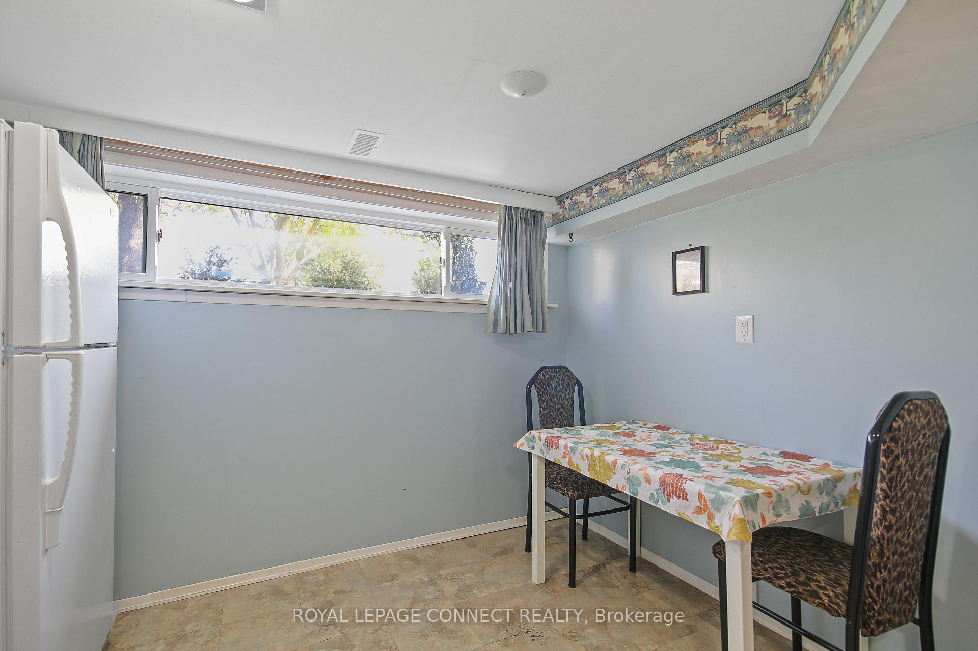 Photo 31 of 4 Sundance Crescent, Scarborough, Woburn — HOMEH