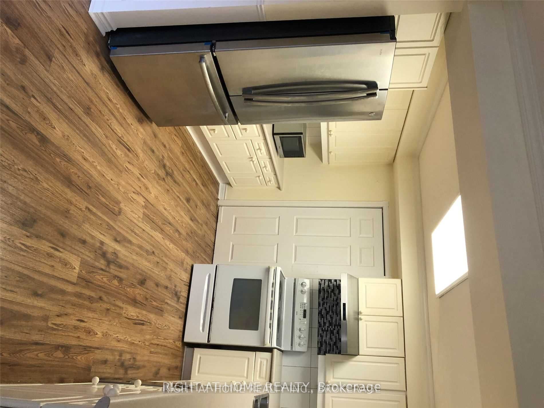 Photo 35 of 174 Carlton Road, Markham, Unionville — HOMEH