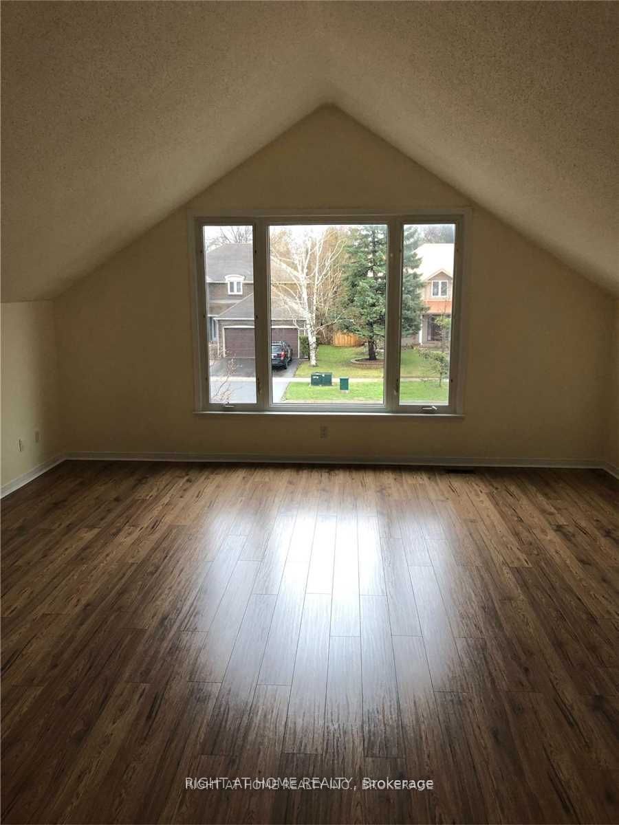 Photo 39 of 174 Carlton Road, Markham, Unionville — HOMEH