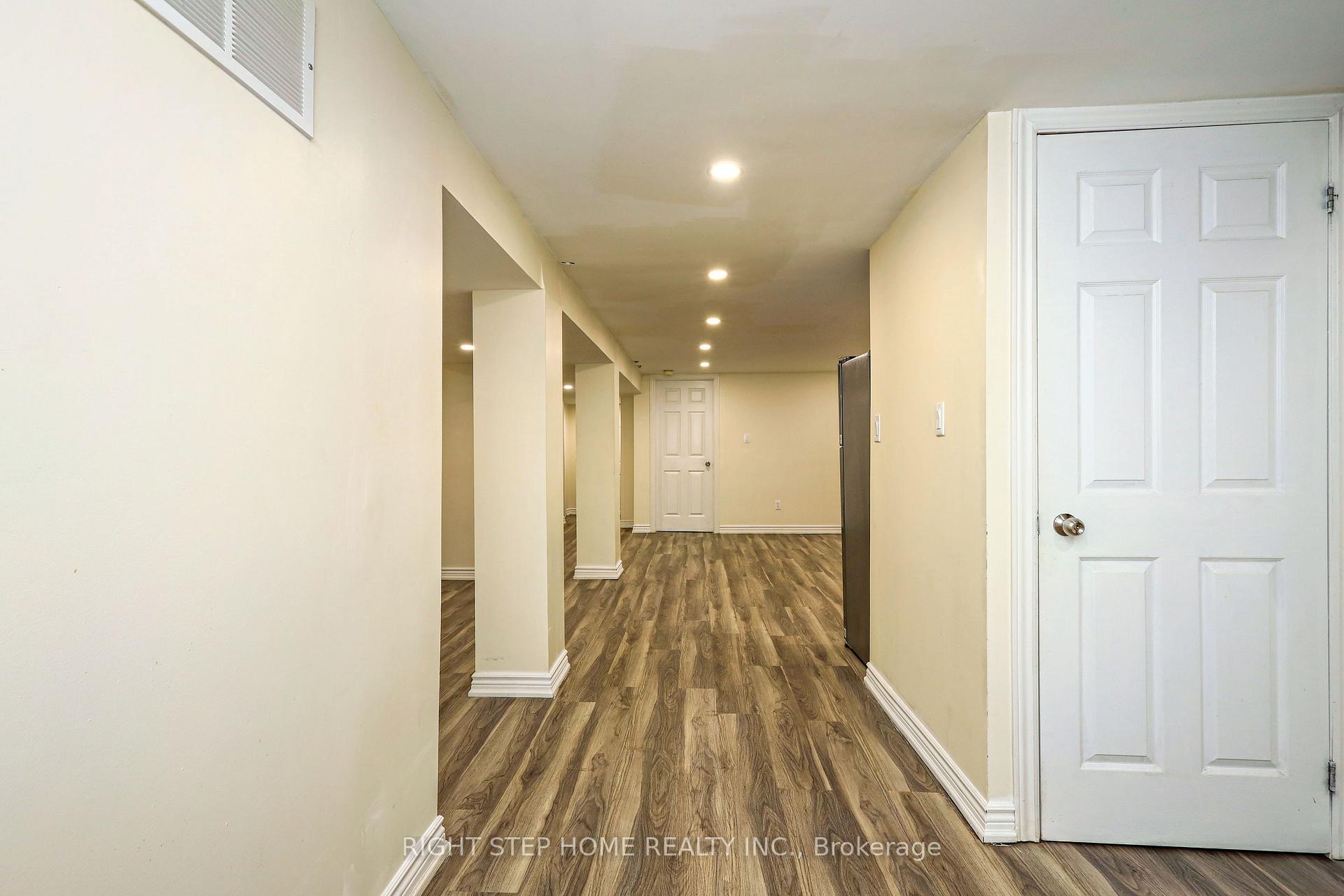 Photo 26 of 137 Benleigh Drive, Scarborough, Woburn — HOMEH