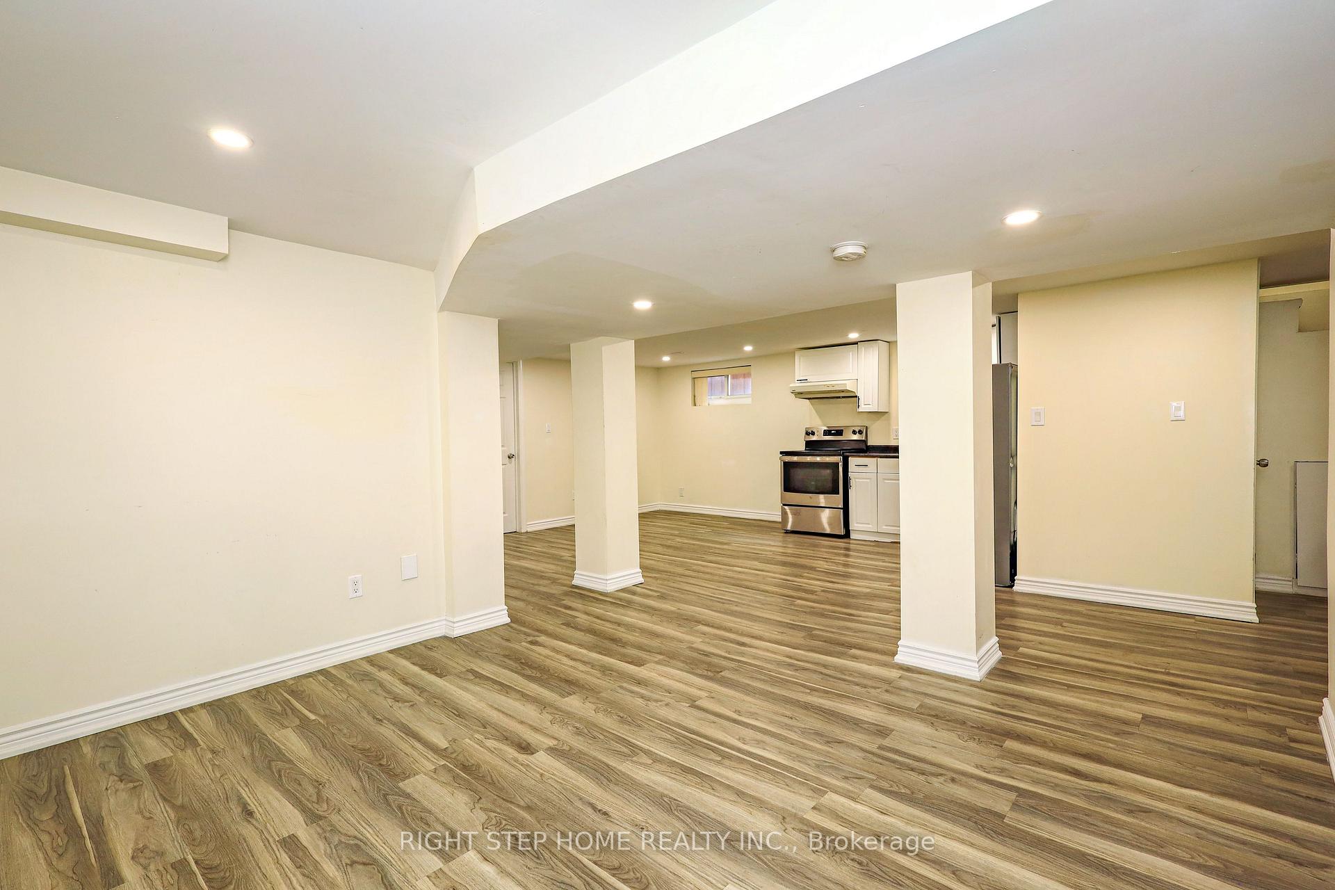 Photo 27 of 137 Benleigh Drive, Scarborough, Woburn — HOMEH