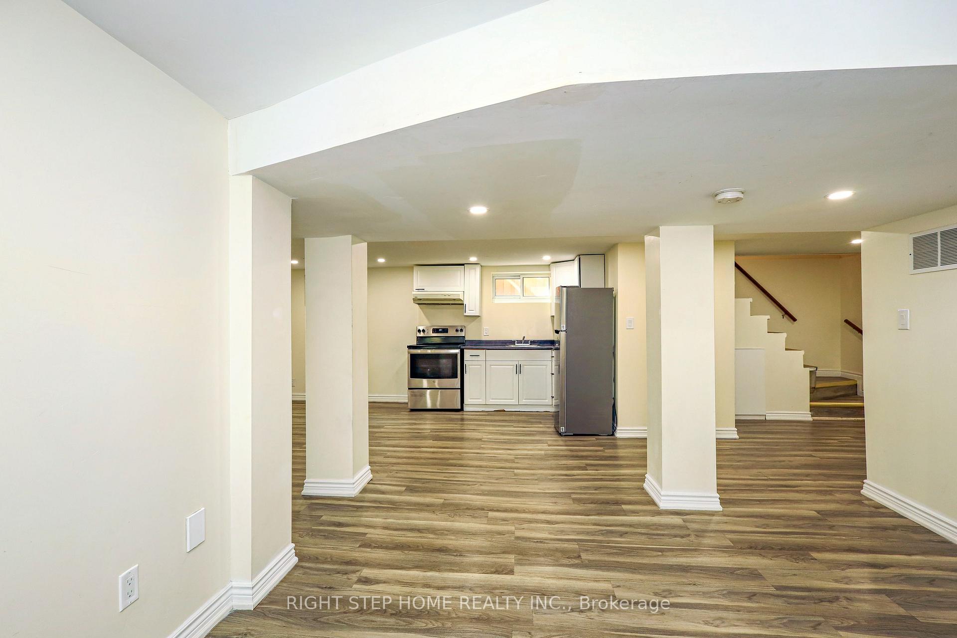 Photo 28 of 137 Benleigh Drive, Scarborough, Woburn — HOMEH