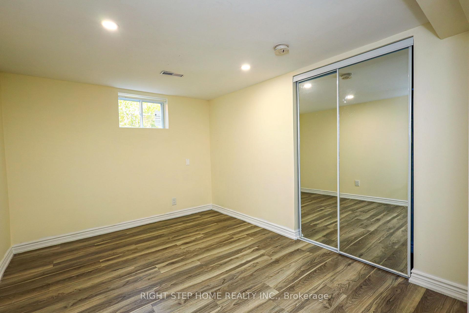 Photo 33 of 137 Benleigh Drive, Scarborough, Woburn — HOMEH