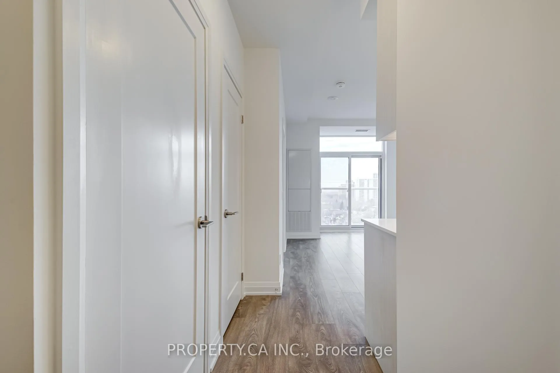 Photo 7 of Unit 904, 286 Main Street, Toronto, East End-Danforth — HOMEH