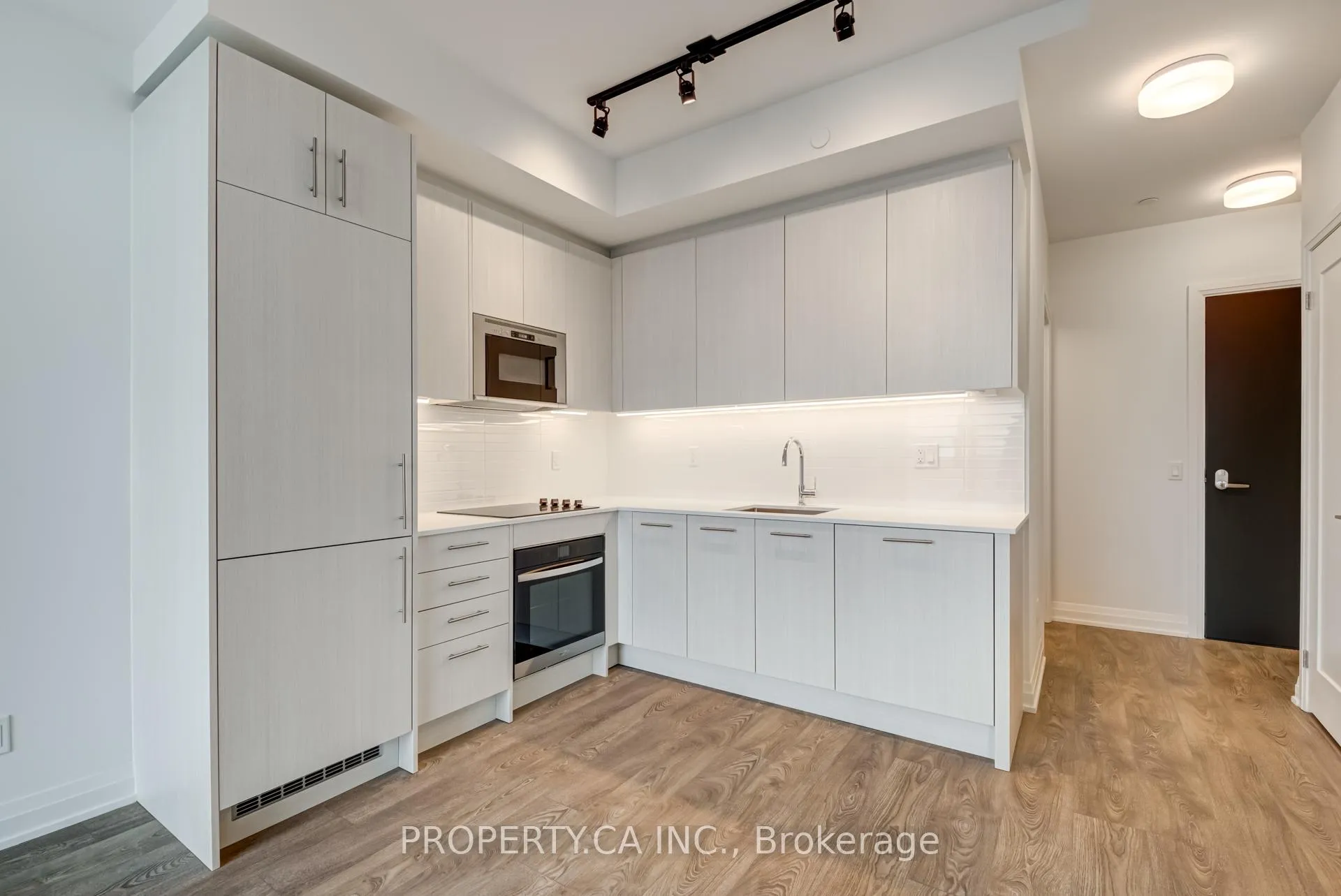 Photo 12 of Unit 904, 286 Main Street, Toronto, East End-Danforth — HOMEH