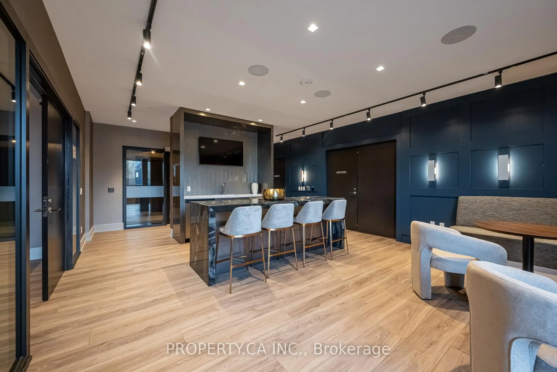 Photo 32 of Unit 904, 286 Main Street, Toronto, East End-Danforth — HOMEH