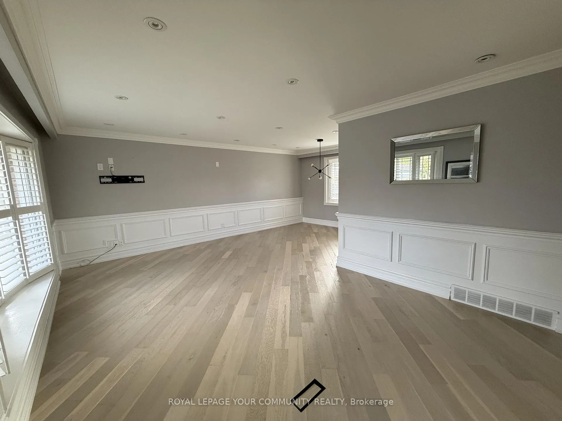 Photo 12 of 2 Mackinac Crescent, Scarborough, Bendale — HOMEH