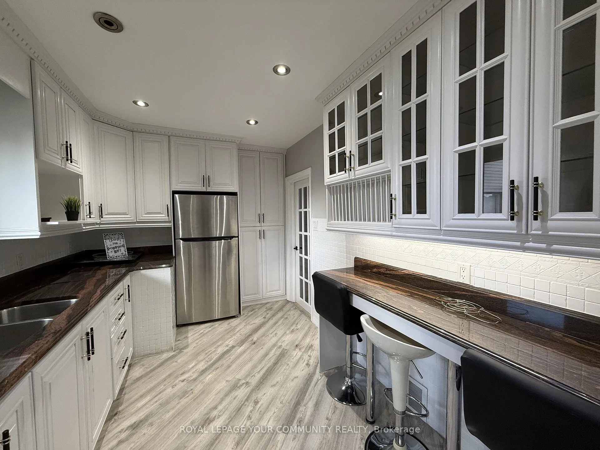 Photo 17 of 2 Mackinac Crescent, Scarborough, Bendale — HOMEH