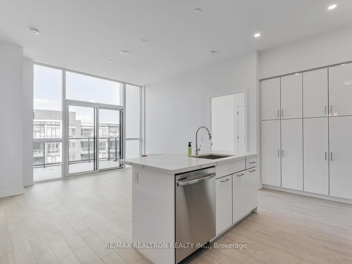 Front of Unit 428, 415 Sea Ray Avenue