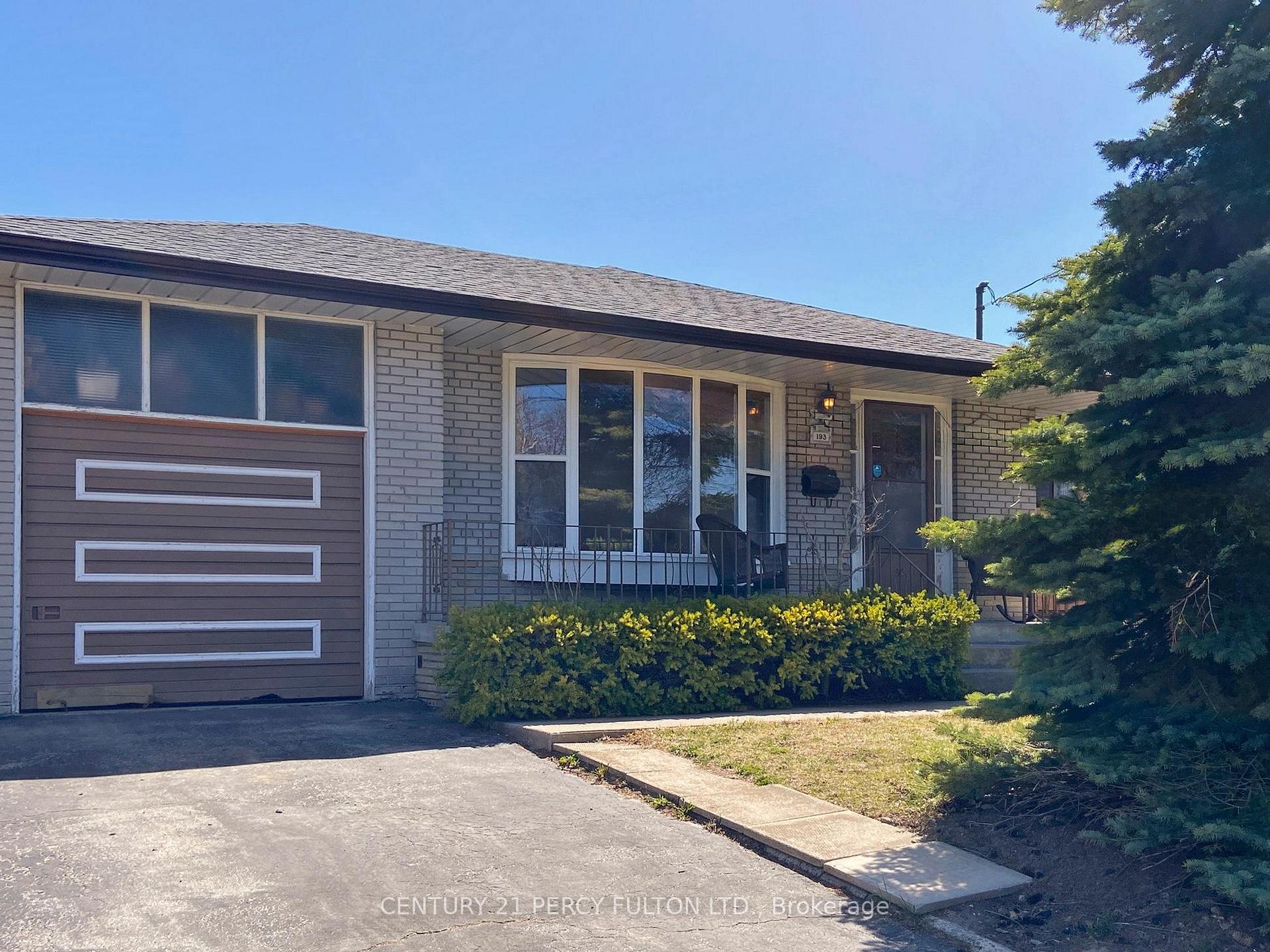 Photo 1 of 193 Brimorton Drive, Scarborough, Woburn — HOMEH