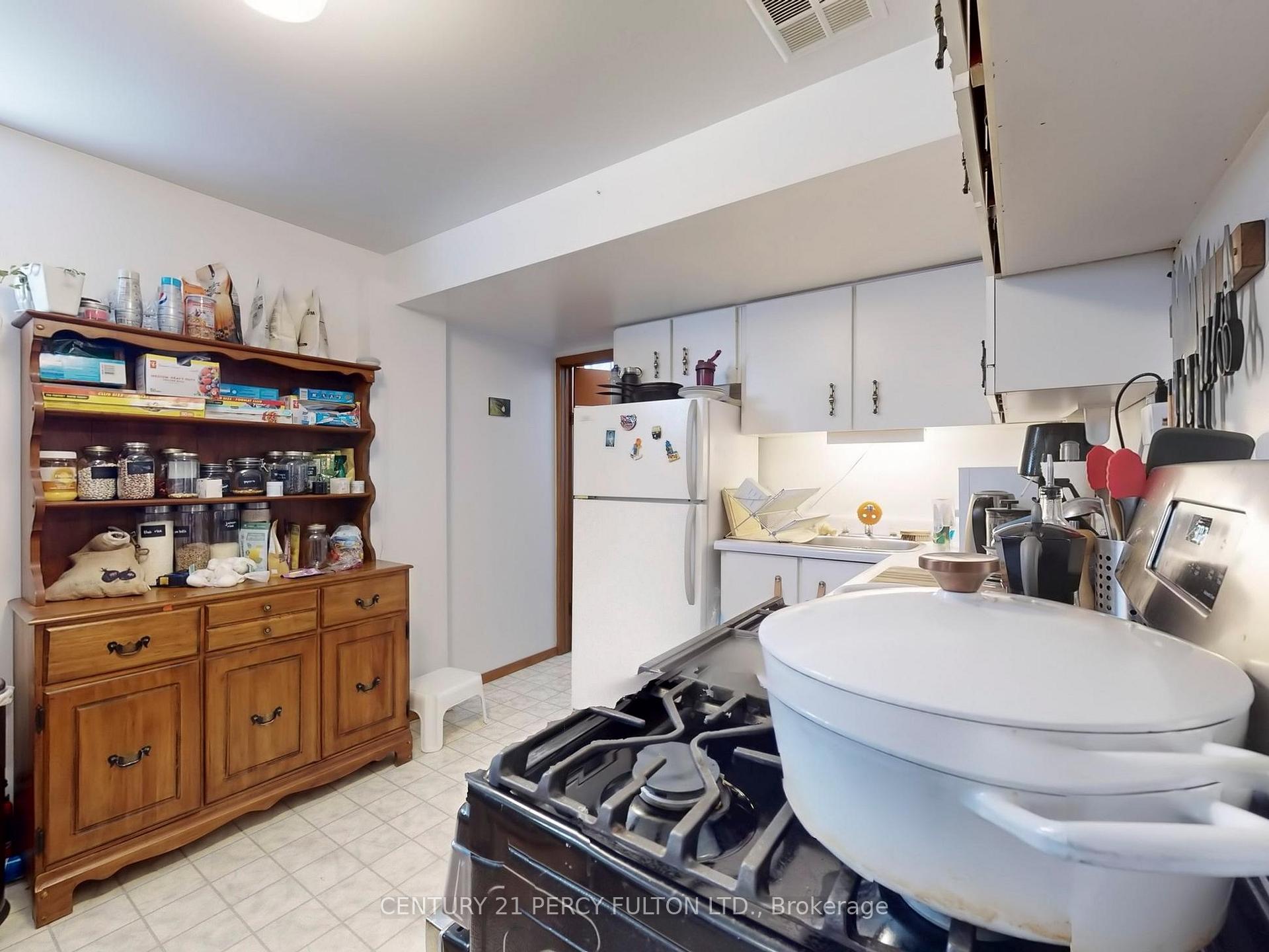 Photo 27 of 193 Brimorton Drive, Scarborough, Woburn — HOMEH
