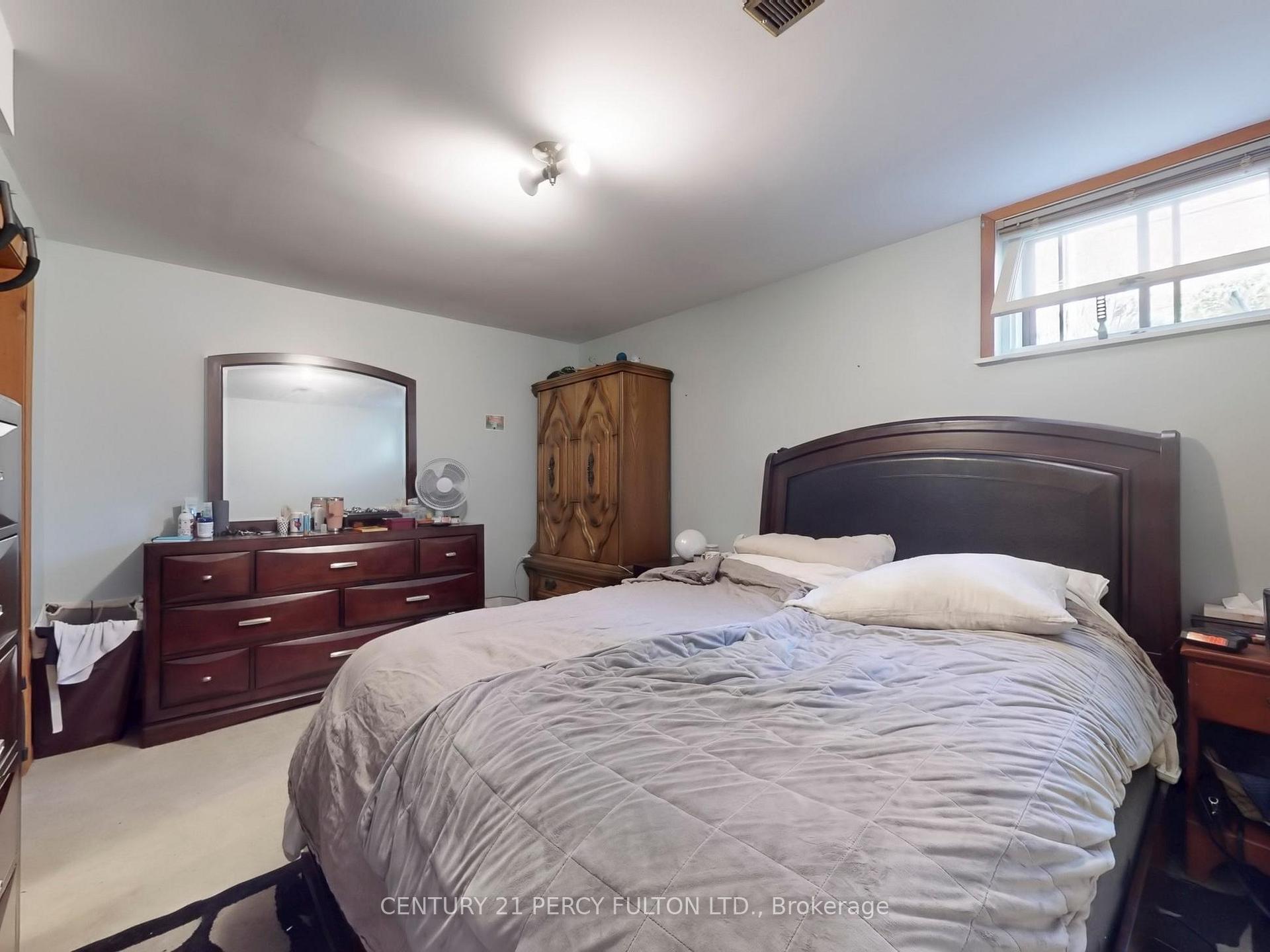 Photo 32 of 193 Brimorton Drive, Scarborough, Woburn — HOMEH