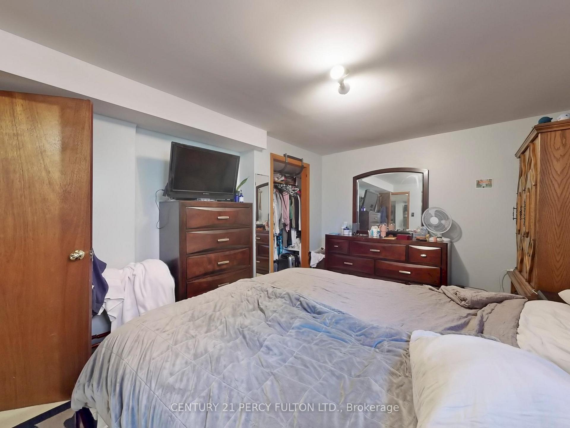 Photo 33 of 193 Brimorton Drive, Scarborough, Woburn — HOMEH