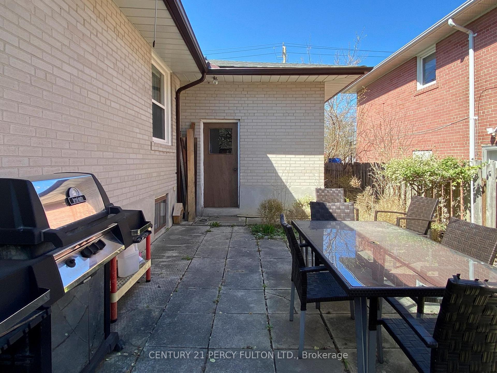 Photo 40 of 193 Brimorton Drive, Scarborough, Woburn — HOMEH
