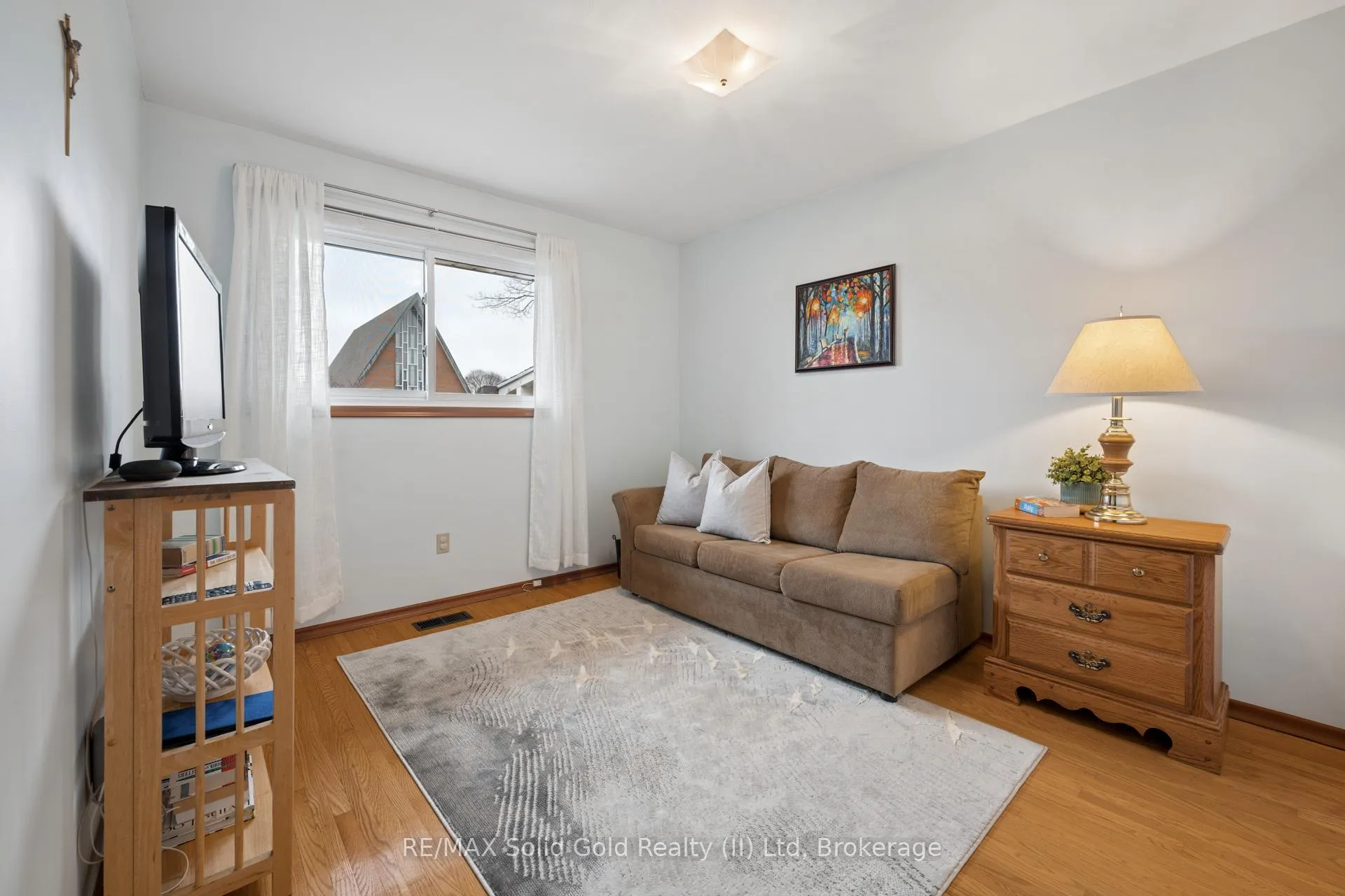 Photo 14 of 228 Kenneth Avenue, Kitchener — HOMEH