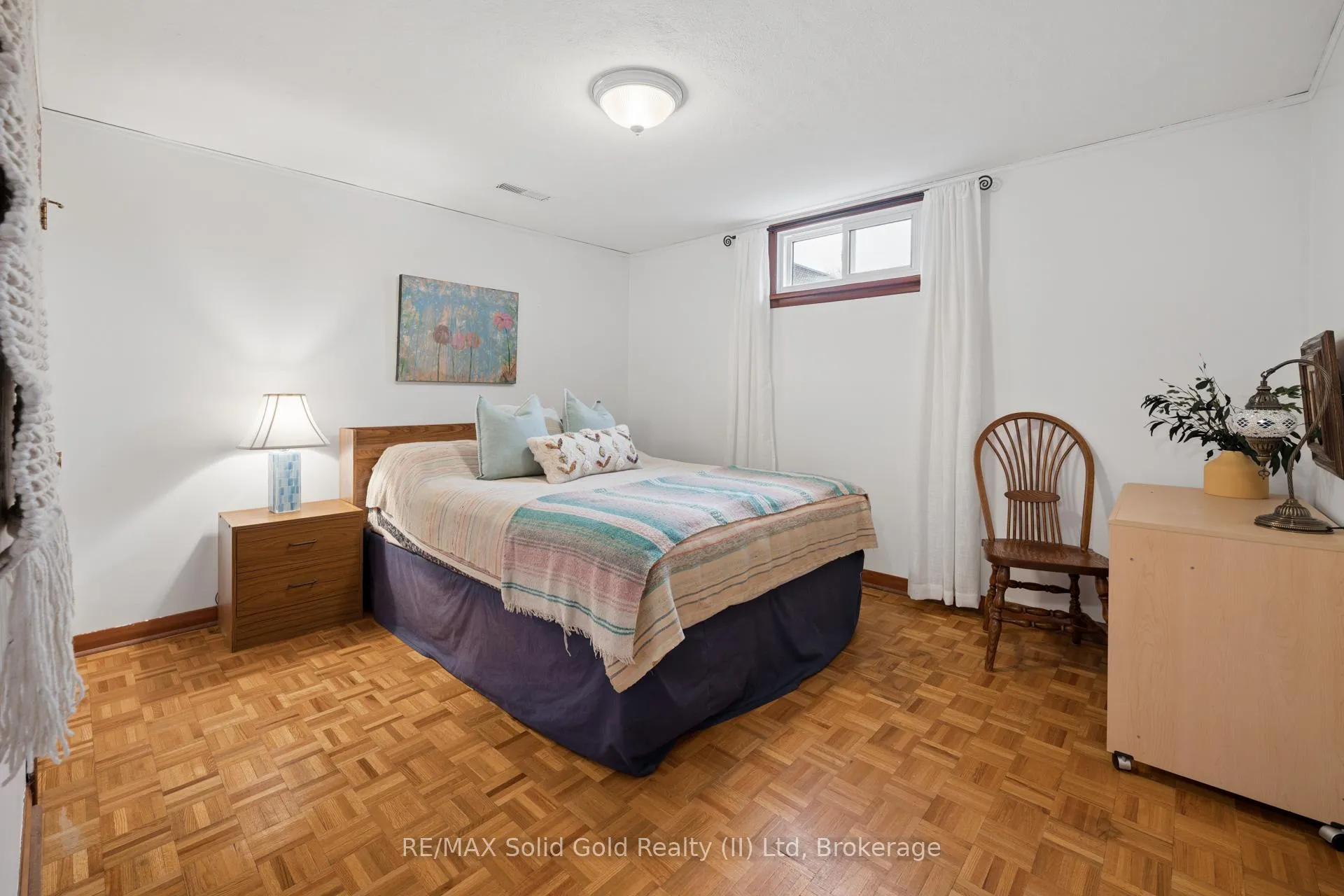Photo 20 of 228 Kenneth Avenue, Kitchener — HOMEH
