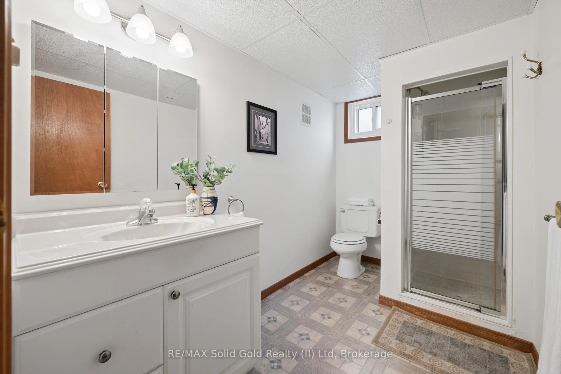 Photo 23 of 228 Kenneth Avenue, Kitchener — HOMEH