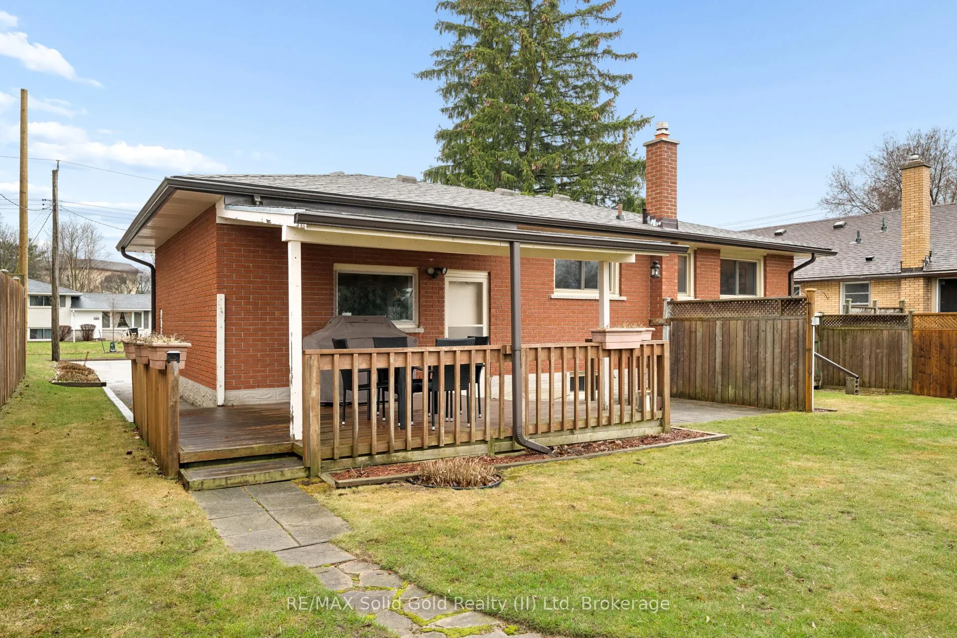 Photo 25 of 228 Kenneth Avenue, Kitchener — HOMEH