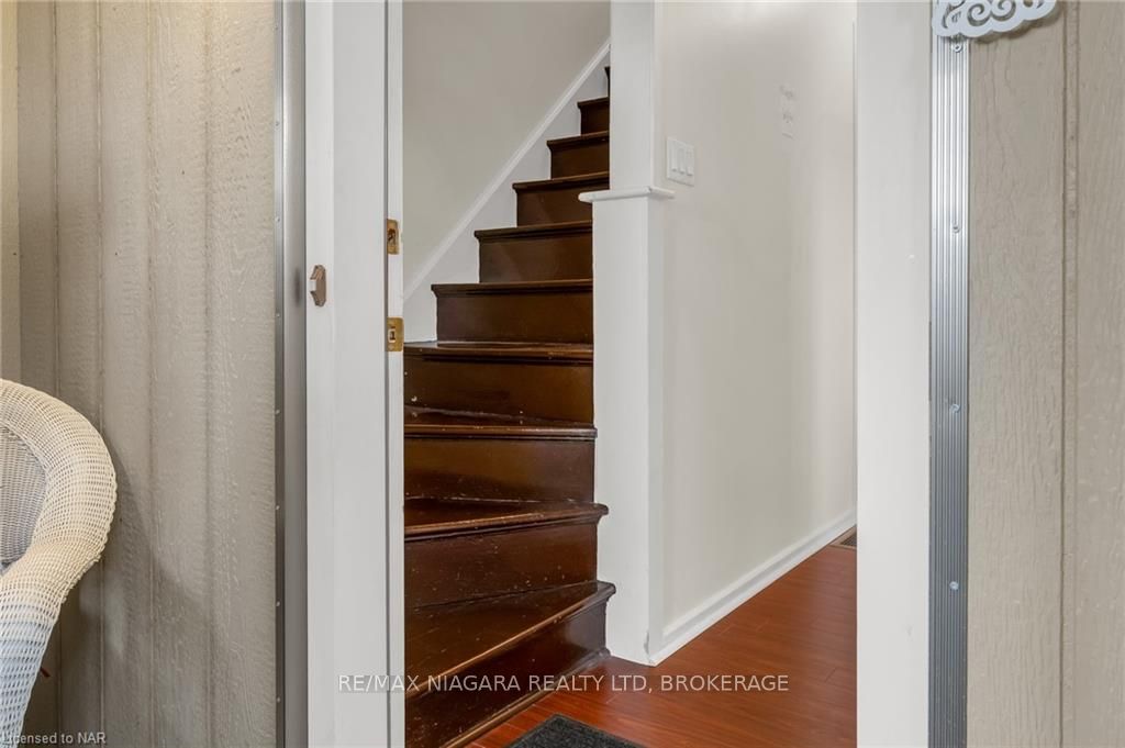 Photo 15 of 52 Maitland Street, Thorold, Thorold Downtown — HOMEH