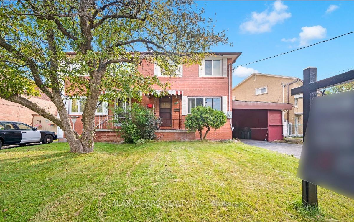 Photo 1 of 157 Painted Post Drive N, Scarborough, Woburn — HOMEH