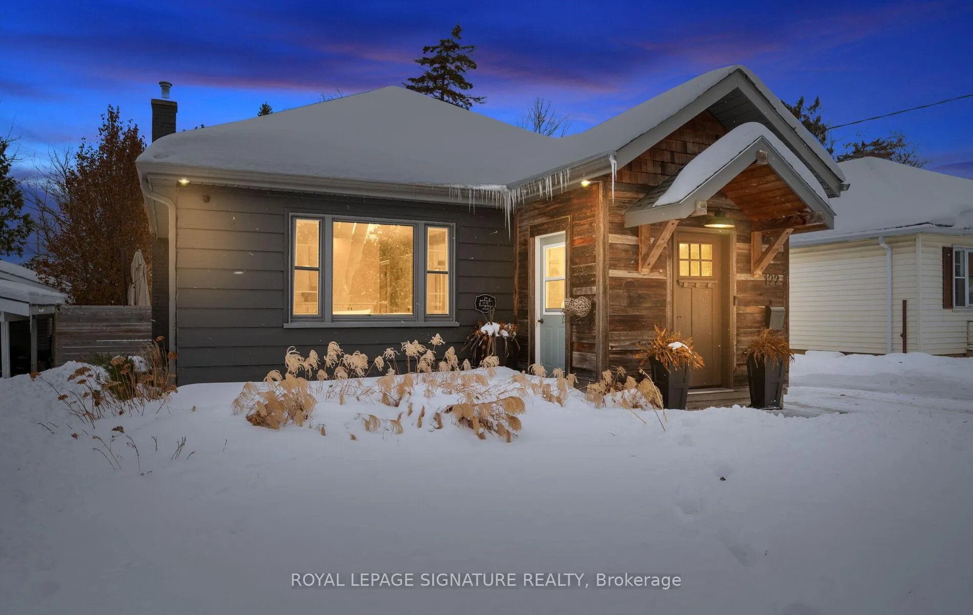 Photo 7 of 122 Queen Street, Barrie, Codrington — HOMEH