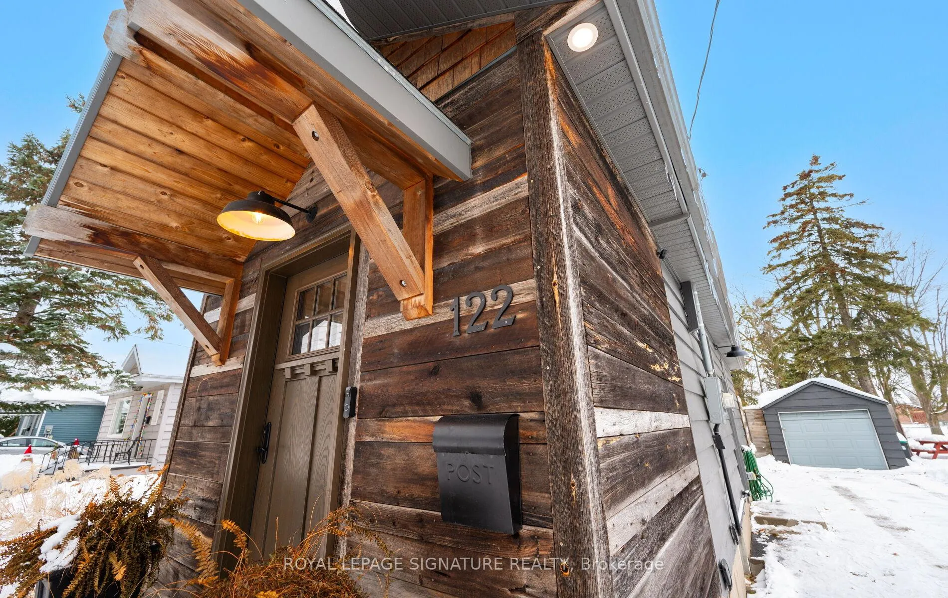 Photo 8 of 122 Queen Street, Barrie, Codrington — HOMEH