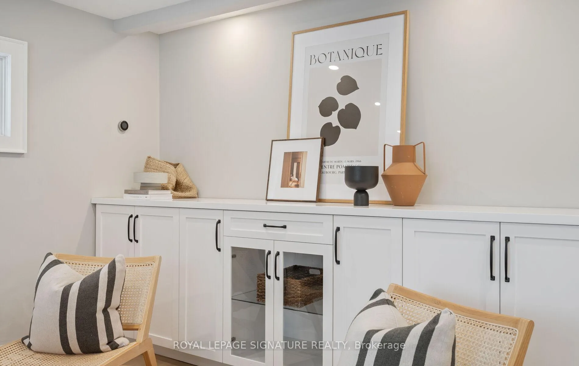 Photo 12 of 122 Queen Street, Barrie, Codrington — HOMEH