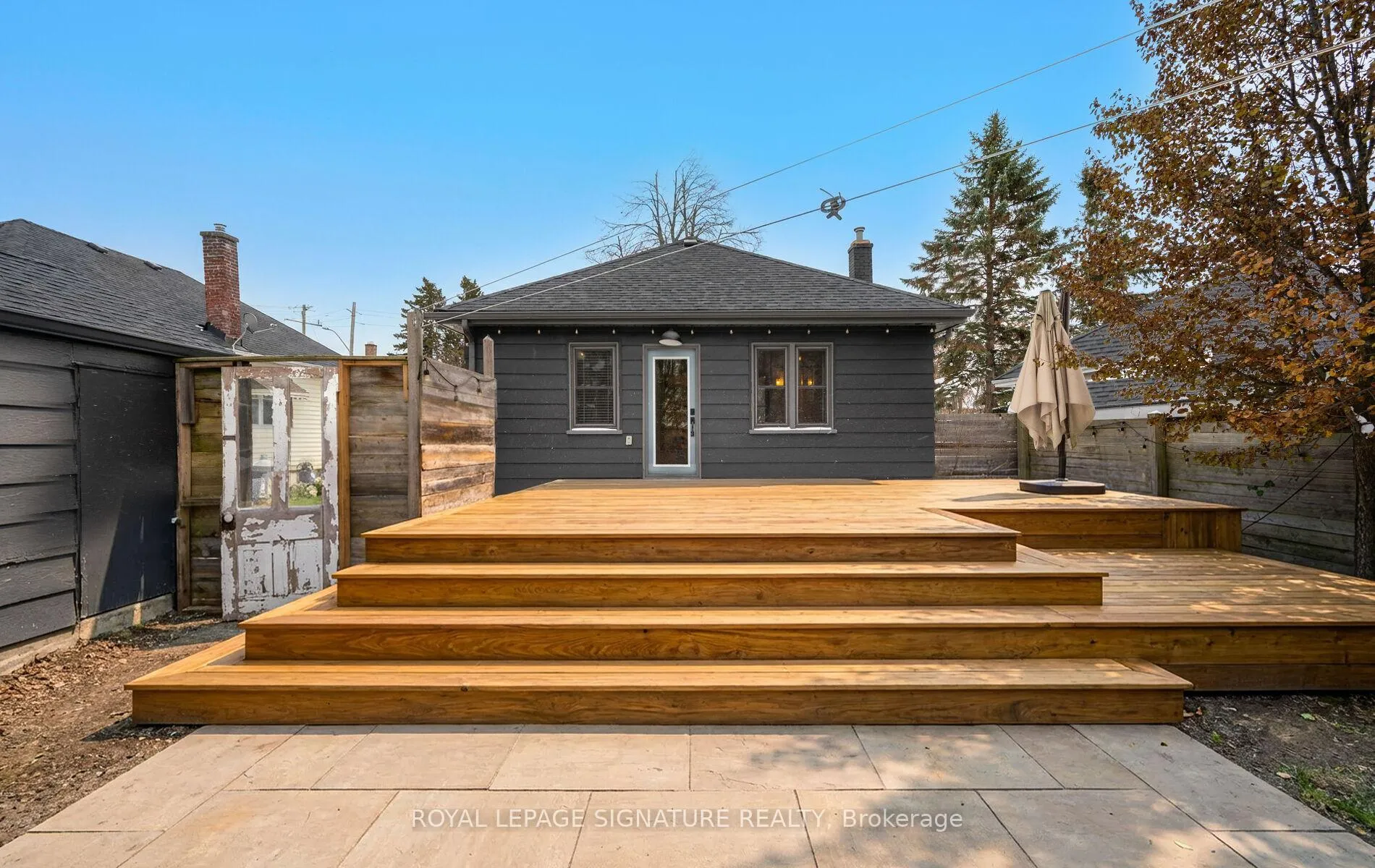 Photo 47 of 122 Queen Street, Barrie, Codrington — HOMEH