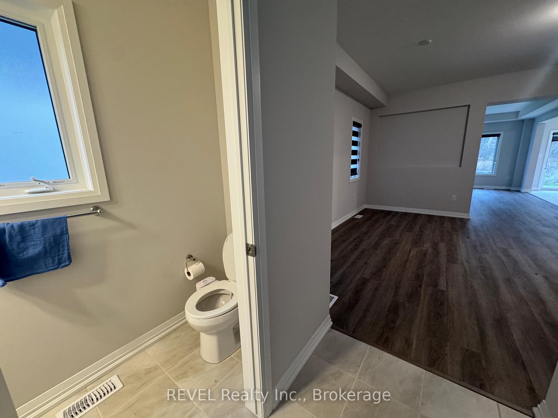 Photo 3 of 25 Willson Drive, Thorold, Hurricane/Merrittville — HOMEH
