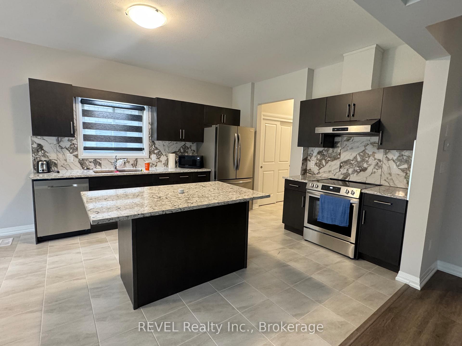 Photo 8 of 25 Willson Drive, Thorold, Hurricane/Merrittville — HOMEH
