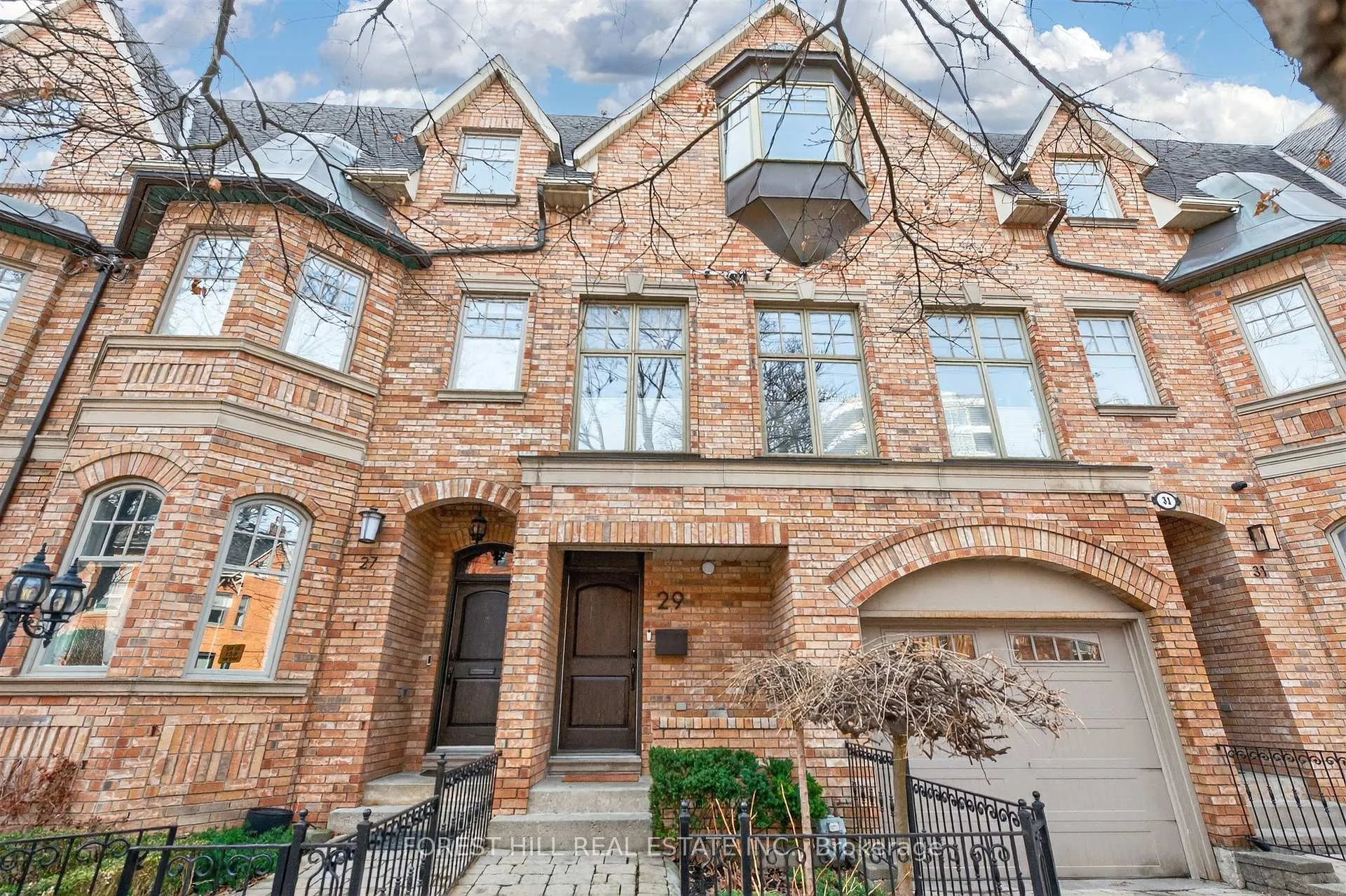 Front of 29 Webster Avenue
