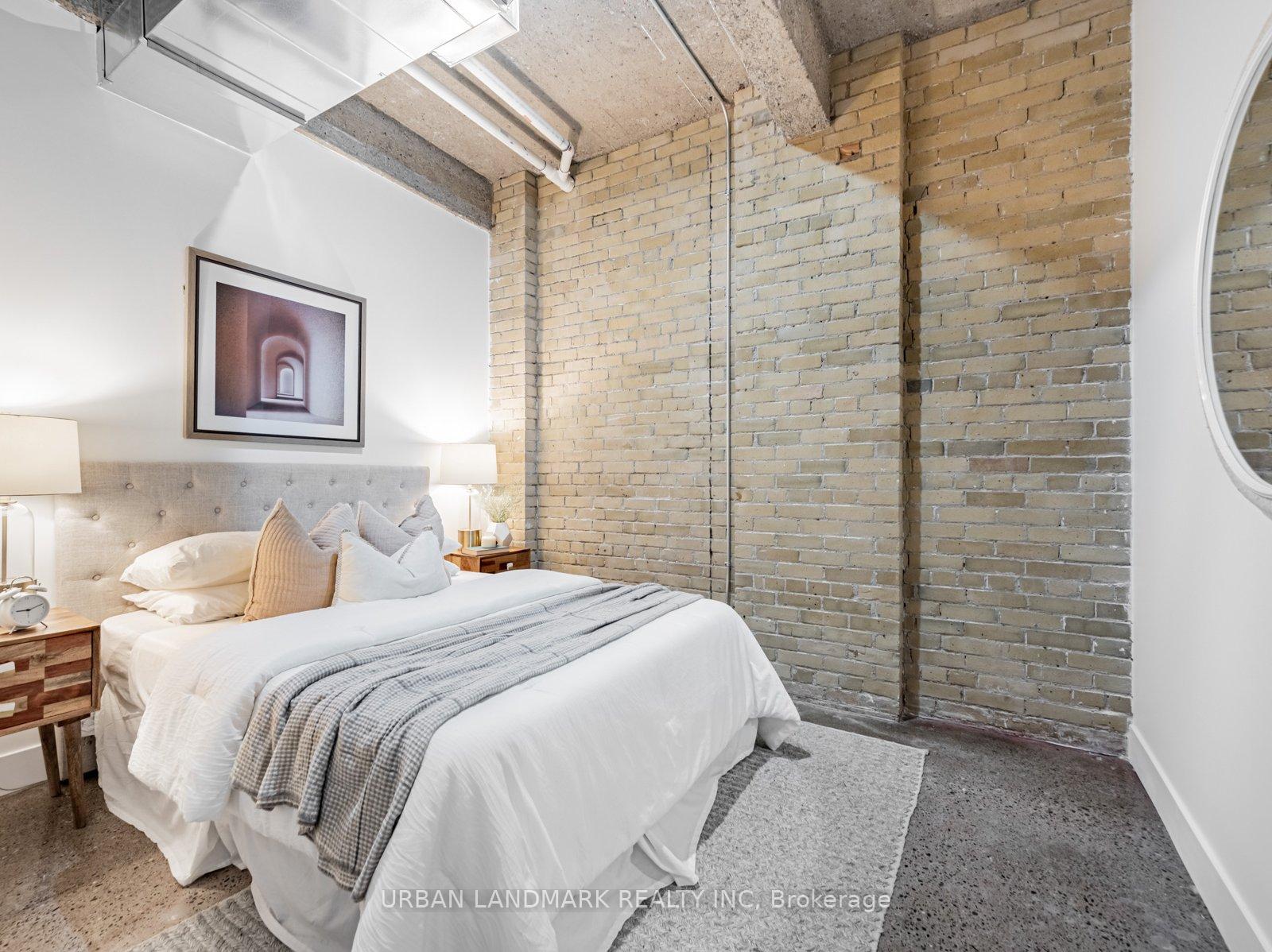 Photo 12 of Unit 204, 9 St Nicholas Street, Toronto, Bay Street Corridor — HOMEH