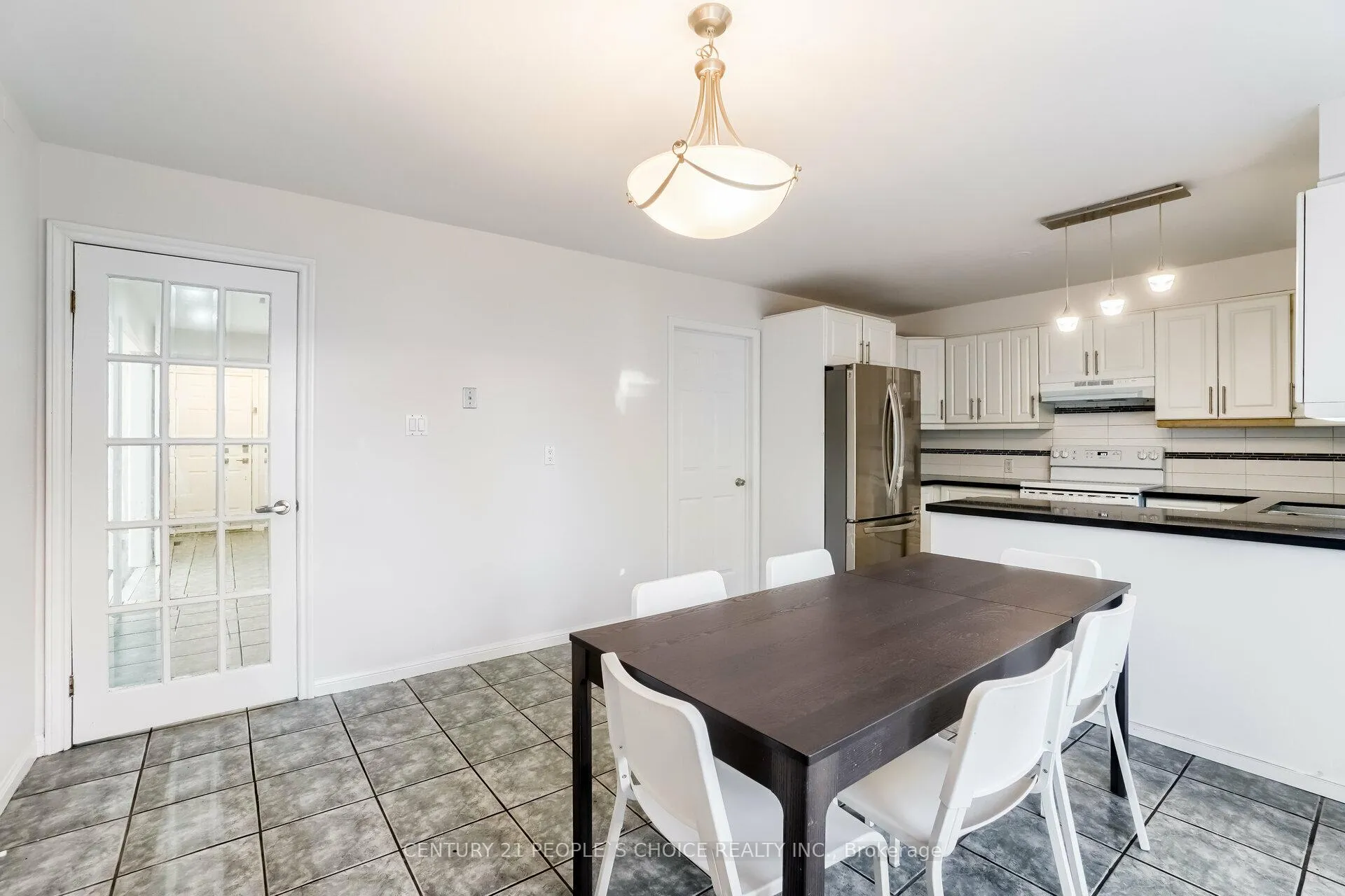 Photo 11 of 25 Sheringham Street, Brampton, Heart Lake West — HOMEH