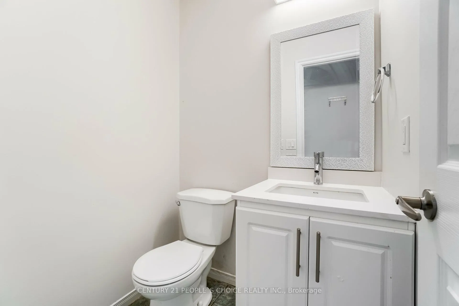 Photo 17 of 25 Sheringham Street, Brampton, Heart Lake West — HOMEH